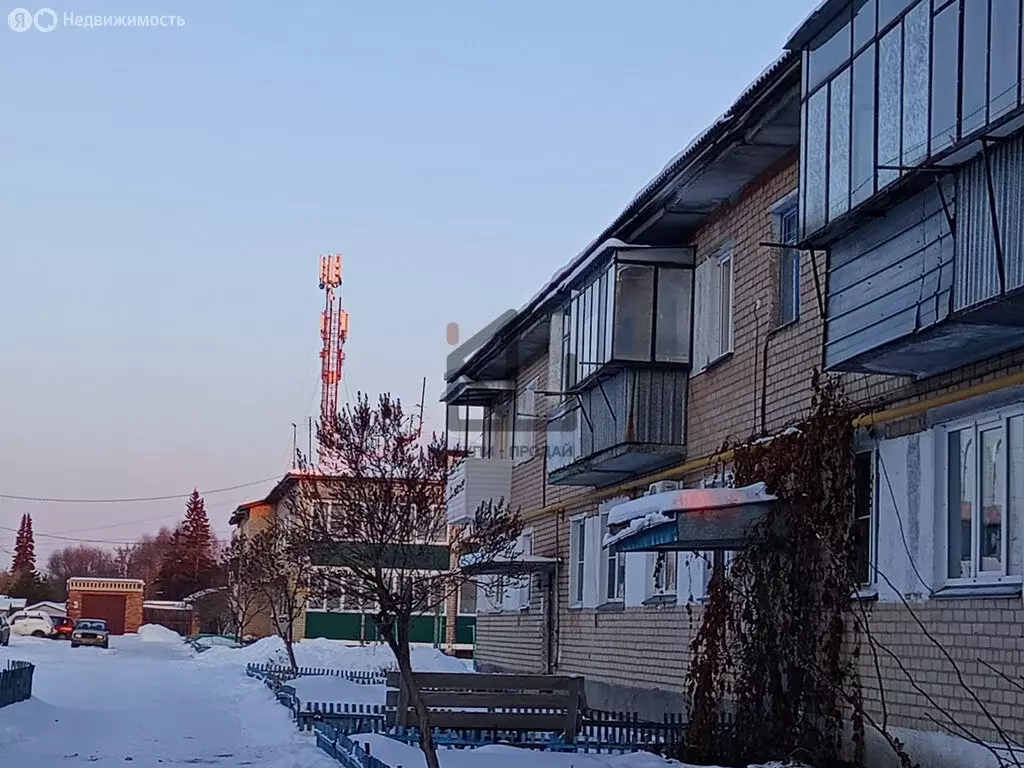 2-комнатная квартира: посёлок Мирный, улица 8 Марта, 8 (44 м) - Фото 1