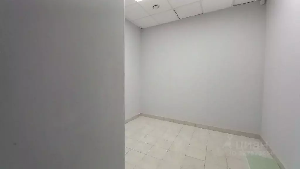 Помещение свободного назначения в Свердловская область, Екатеринбург ... - Фото 2