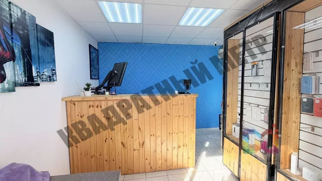 Торговая площадь в Калмыкия, Элиста ул. Максима Горького, 30 (15 м) - Фото 1