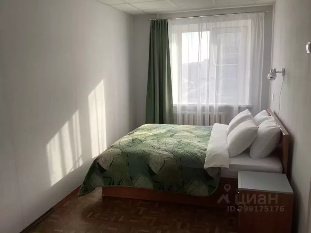 2-к кв. Саратовская область, Саратов ул. Имени И.С. Кутякова, 63 (52.0 ... - Фото 1