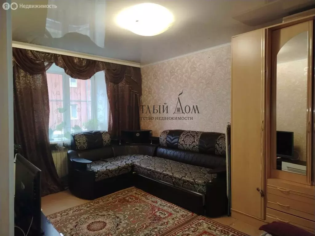 2-комнатная квартира: Чернушка, улица Францева, 3 (40.7 м) - Фото 1