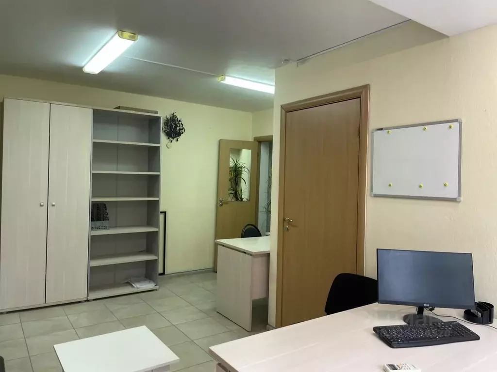 Офис в Волгоградская область, Волгоград ул. Рокоссовского, 54 (35 м) - Фото 1