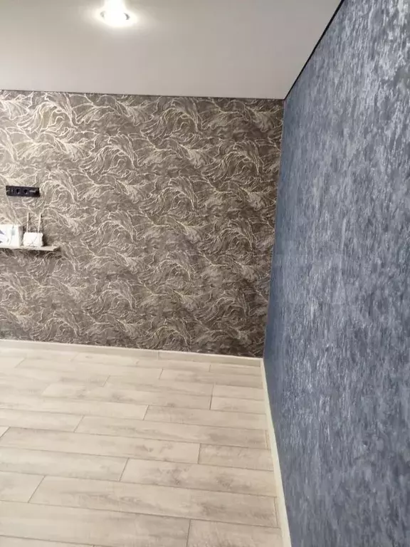 Комната 18,8 м в 1-к., 1/5 эт. - Фото 1