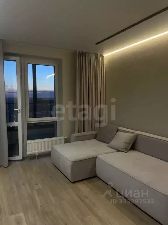 2-к кв. Татарстан, Казань Бухарская ул., 32к3 (56.0 м) - Фото 1