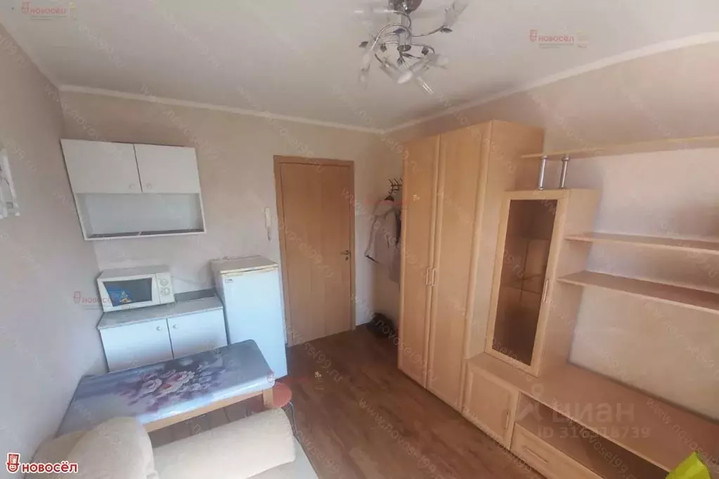 Комната Свердловская область, Екатеринбург ул. Кузнечная, 84 (12.4 м) - Фото 1