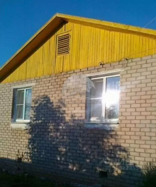 Дом в Новгородская область, Старорусский район, Медниковское с/пос, д. ... - Фото 1