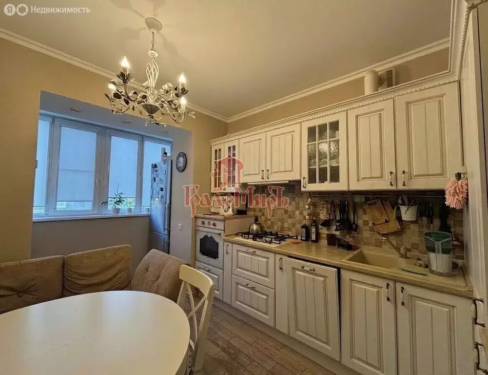 2-комнатная квартира: Сергиев Посад, улица Андрея Рублёва, 3 (70 м) - Фото 2