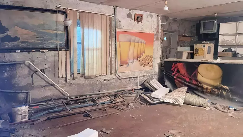 Помещение свободного назначения в Саратовская область, Саратов ул. 4-я ... - Фото 1