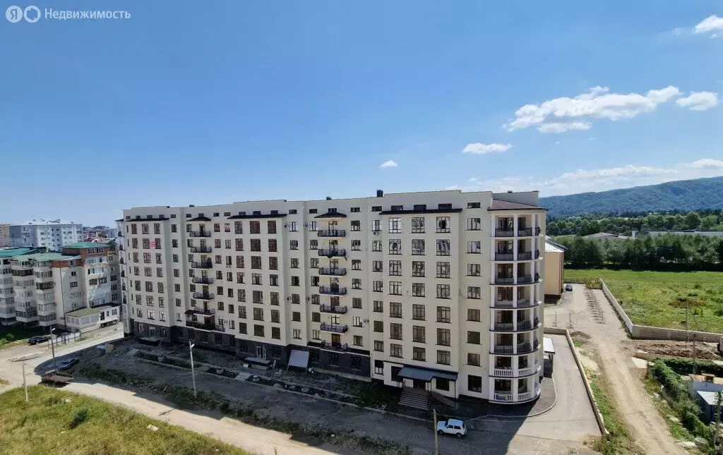 3-комнатная квартира: Нальчик, улица Героя России Т.М. Тамазова, 2А ... - Фото 1
