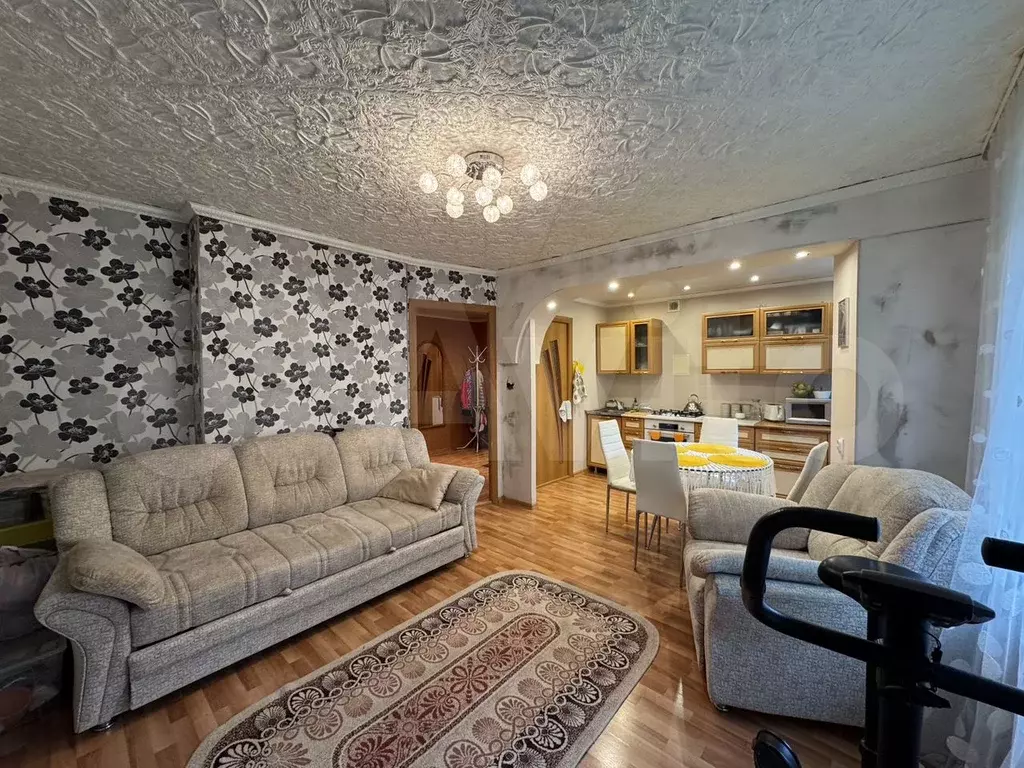 3-к. квартира, 58 м, 1/5 эт. - Фото 0