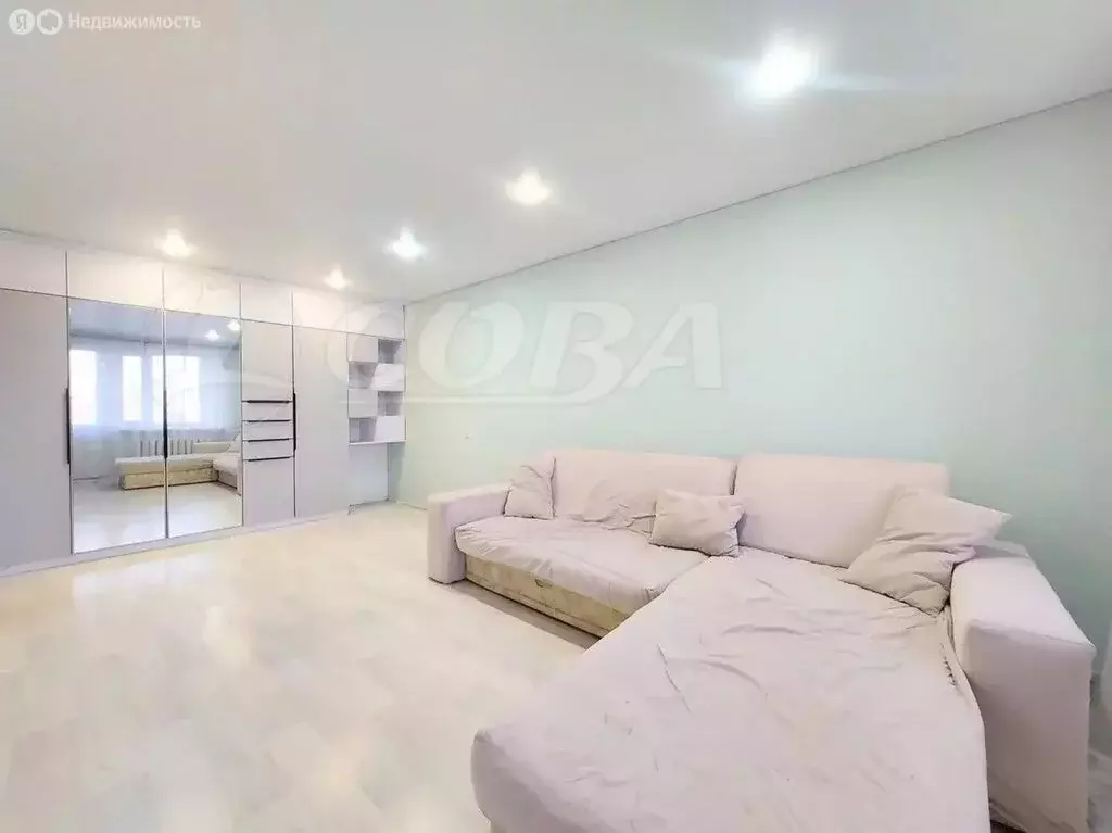 1-комнатная квартира: Тюмень, улица Монтажников, 16 (53.8 м) - Фото 2