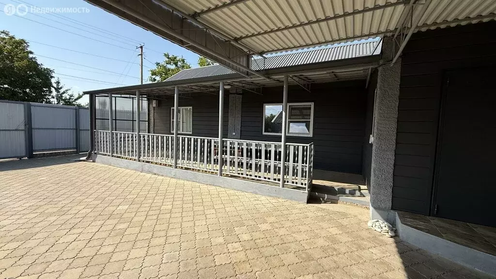 Дом в Кропоткин, улица Морозова, 79А (80 м) - Фото 1