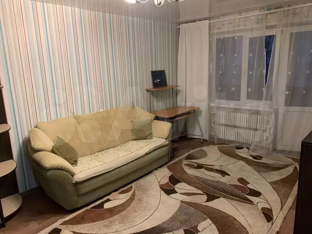 1-к. квартира, 37 м, 1/10 эт. - Фото 0