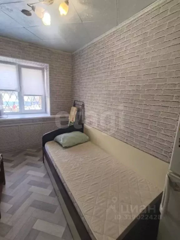 Комната Коми, Ухта ул. 40 лет Коми АССР, 7 (9.2 м) - Фото 0