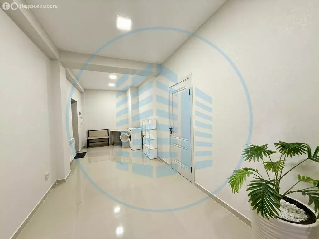 3-комнатная квартира: Ессентуки, улица Буачидзе, 1к2 (101.9 м) - Фото 1