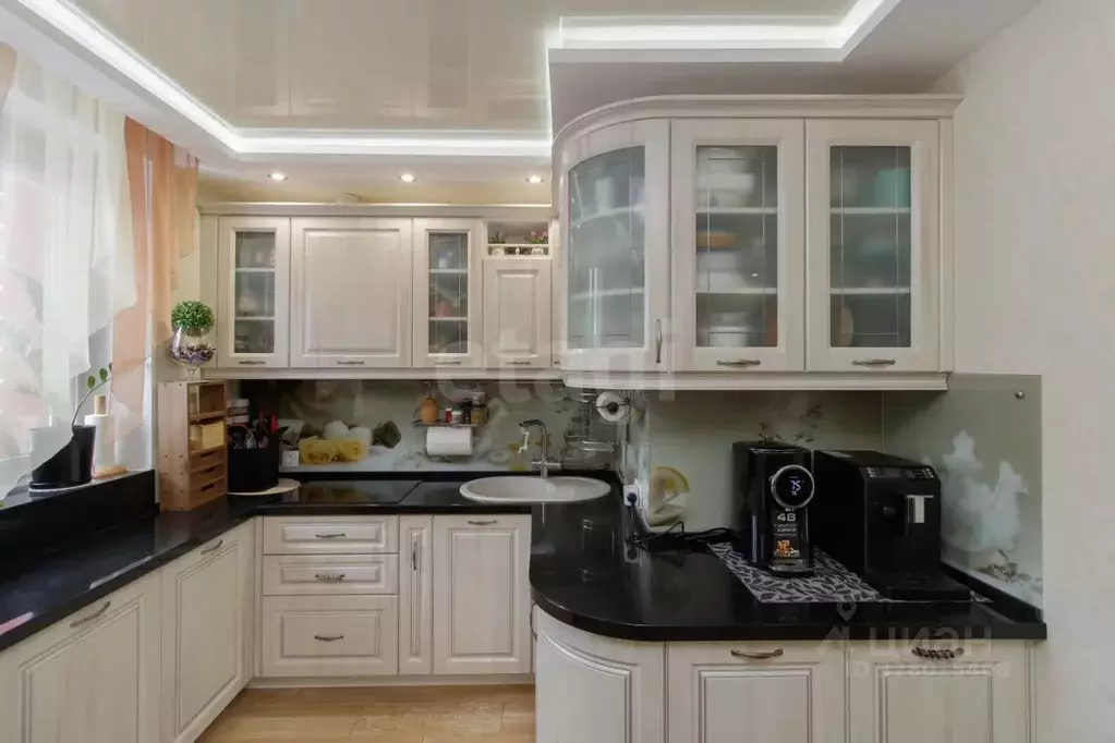 1-к кв. Тюменская область, Тюмень ул. Пермякова, 79 (49.4 м) - Фото 1