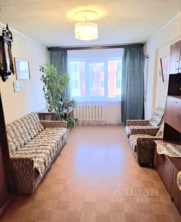 3-к кв. Бурятия, Улан-Удэ ул. Антонова, 4 (59.7 м) - Фото 1