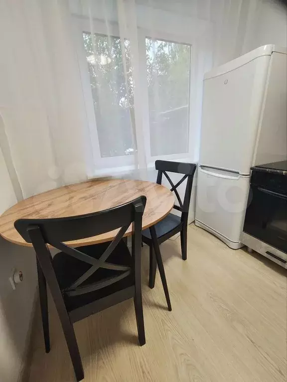 2-к. квартира, 42 м, 1/4 эт. - Фото 1