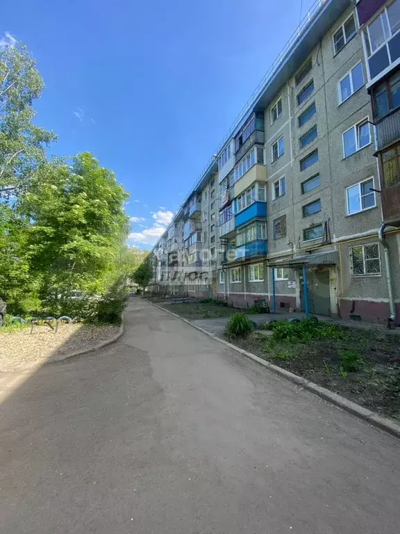 Доля в 3-к. квартире, 61,3 м, 4/5 эт. - Фото 0