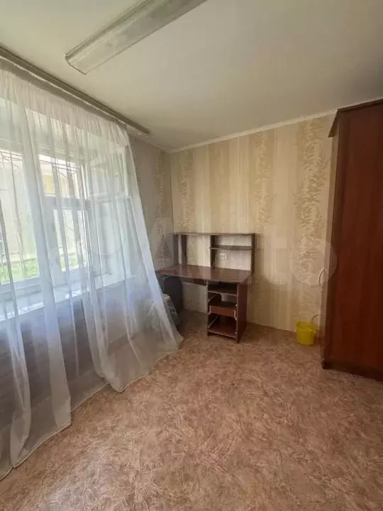 Комната 12,5 м в 4-к., 1/9 эт. - Фото 1