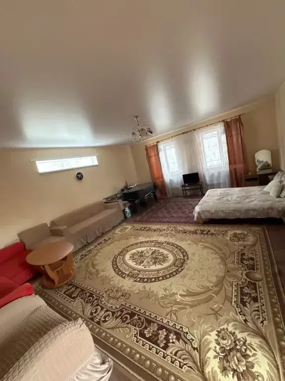 Дом в Ставропольский край, Георгиевский муниципальный округ, Незлобная ... - Фото 1