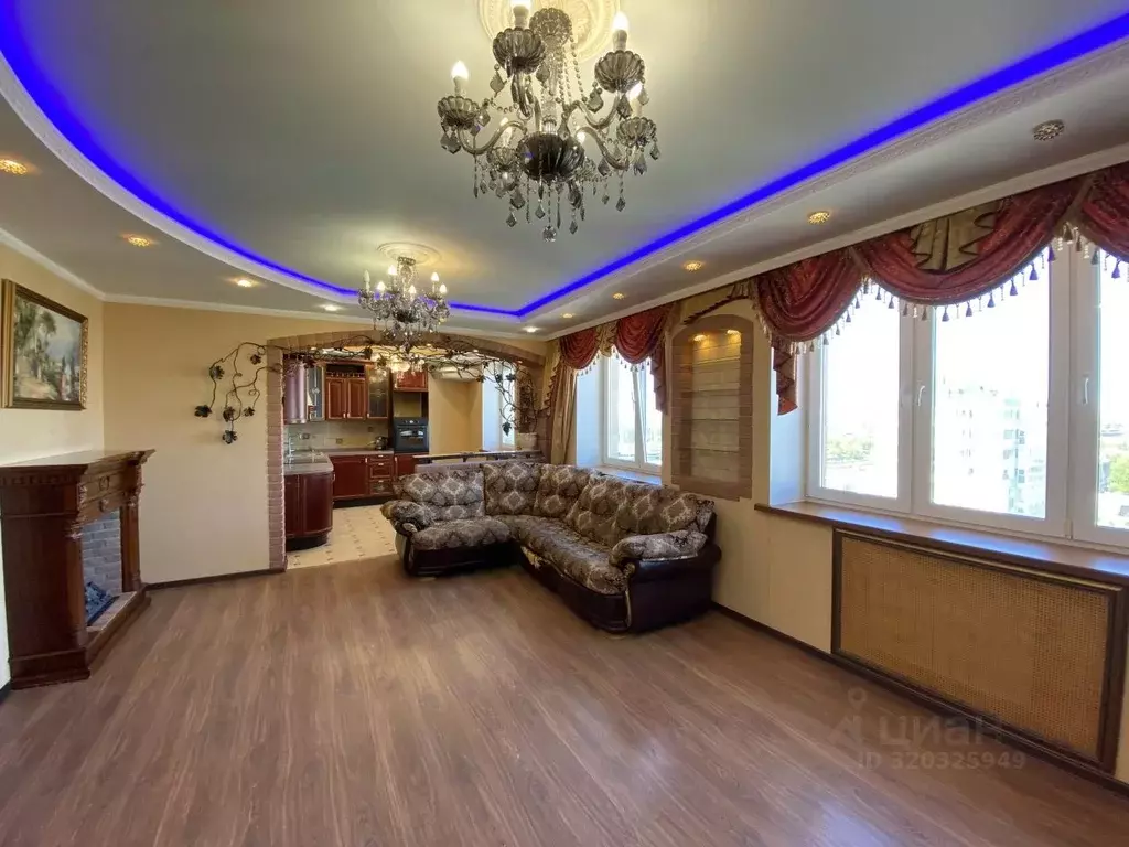 3-к кв. Кировская область, Киров ул. Преображенская, 82/1 (88.2 м) - Фото 1