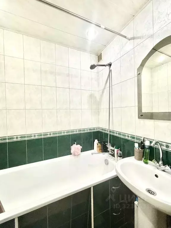 2-к кв. Белгородская область, Белгород Салют мкр, ул. Дегтярева, 2 ... - Фото 1