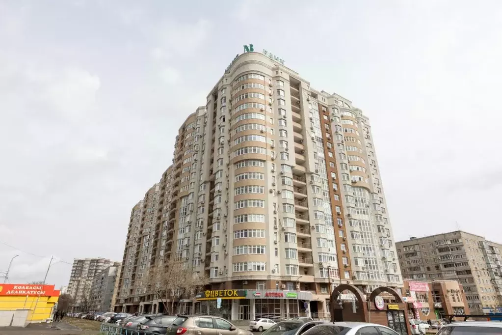 3-к кв. Оренбургская область, Оренбург ул. Чкалова, 51/1 (100.3 м) - Фото 1