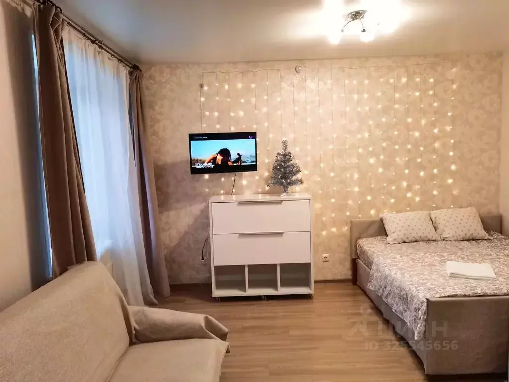 1-к кв. Татарстан, Казань ул. Рауиса Гареева, 94 (30.0 м) - Фото 1