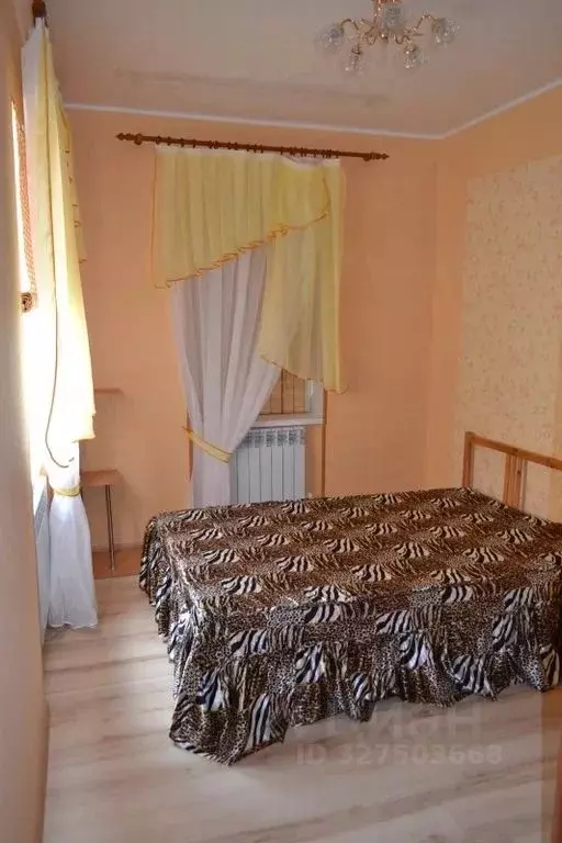 Дом в Краснодарский край, Ейск Морская ул., 150 (40 м) - Фото 1