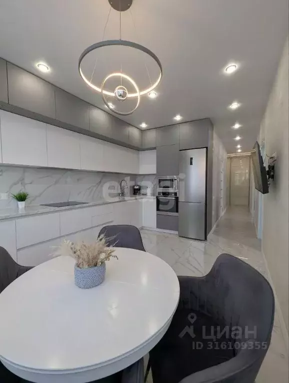3-к кв. Кемеровская область, Кемерово ул. Мичурина, 58к3 (83.6 м) - Фото 0