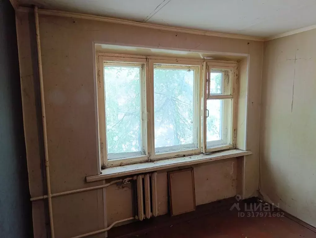 Комната Псковская область, Псков ул. Плехановский Посад, 73 (13.2 м) - Фото 1