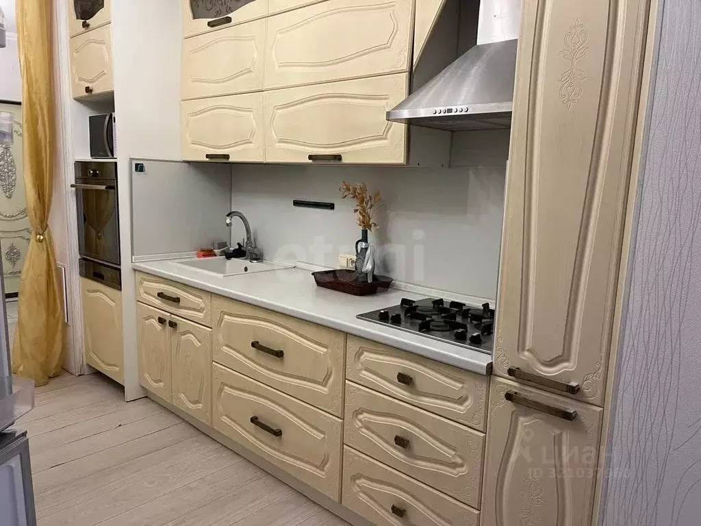 2-к кв. Коми, Усинск Пионерская ул., 3 (58.86 м) - Фото 1