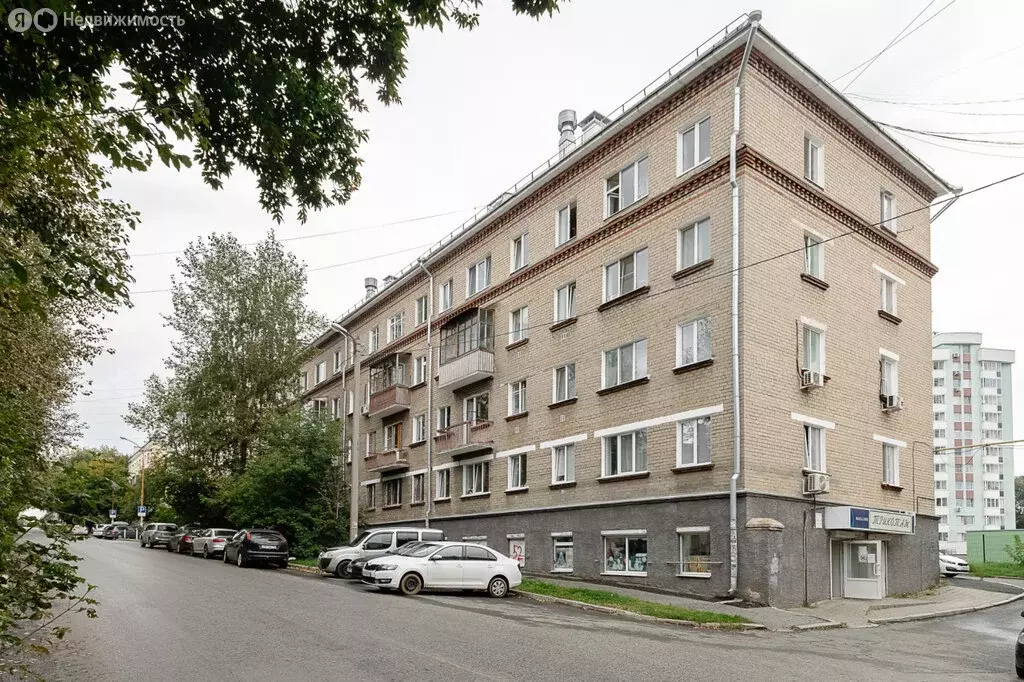 2-комнатная квартира: Екатеринбург, Педагогическая улица, 4 (42.5 м) - Фото 0