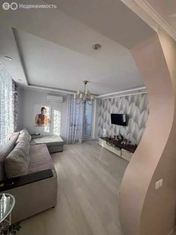 2-комнатная квартира: Уфа, бульвар Хадии Давлетшиной, 9 (57.3 м) - Фото 2