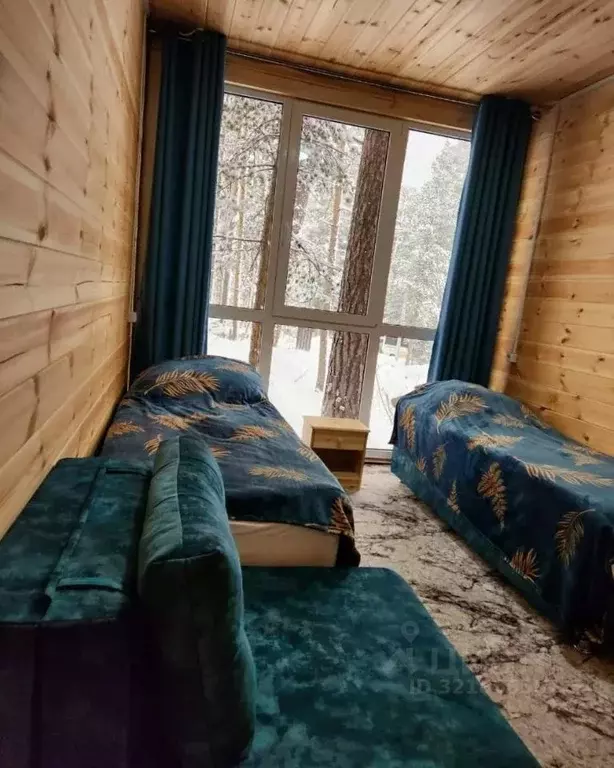 Дом в Кабардино-Балкария, Эльбрусский район, с. Терскол ул. ... - Фото 1