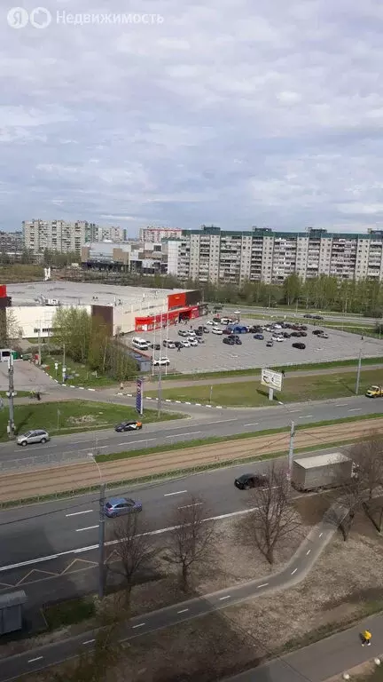 1к в 6-комнатной квартире (11.8 м) - Фото 0