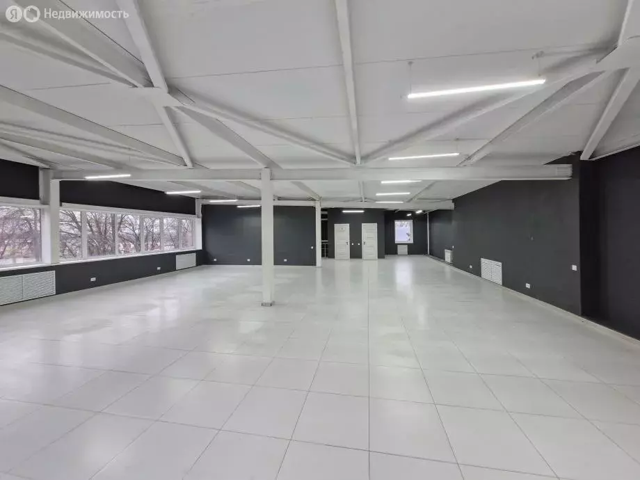 Помещение свободного назначения (230 м) - Фото 2