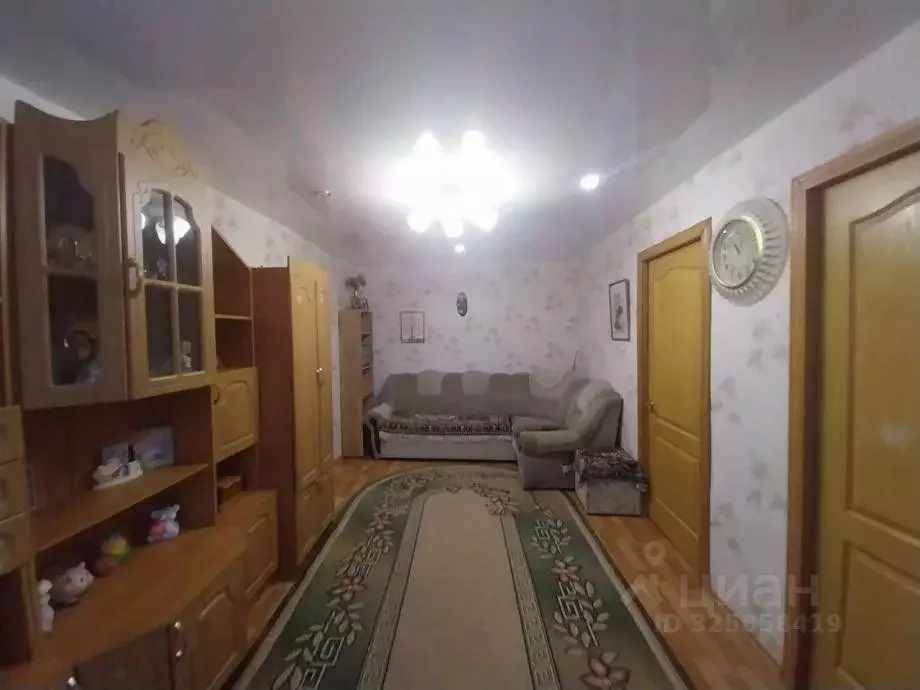 4-к кв. Пермский край, Александровск Яйва пгт, Коммунистическая ул., ... - Фото 2