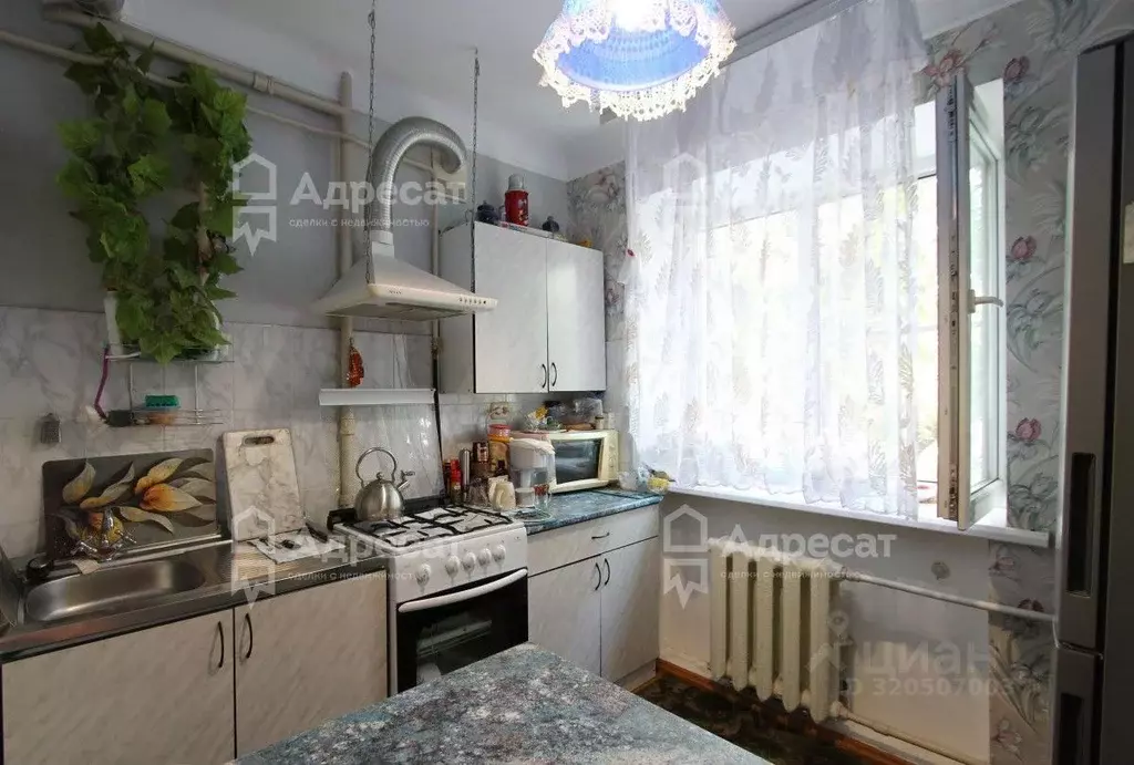 2-к кв. Волгоградская область, Волгоград ул. Маршала Еременко, 156 ... - Фото 2