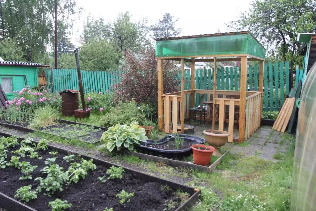 Дом в Свердловская область, Екатеринбург Спутник СТ, ул. Лозовая, 5 ... - Фото 1