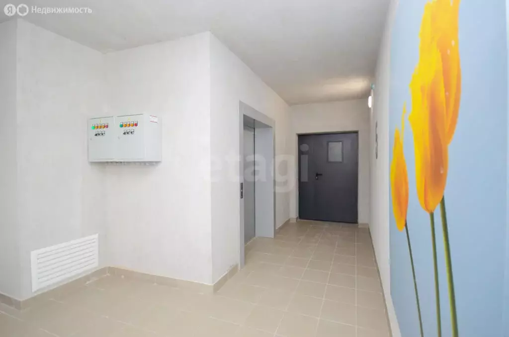 2-комнатная квартира: Ялуторовск, улица Свободы, 238 (60 м) - Фото 1