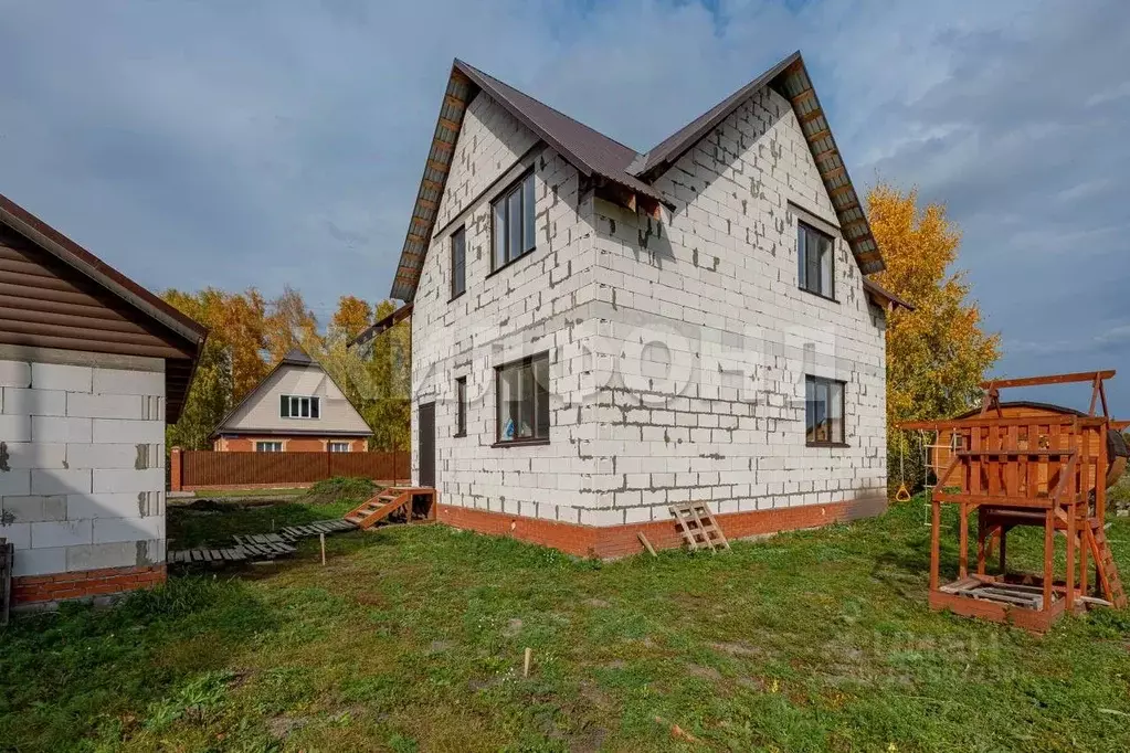 Дом в Новосибирская область, Ордынское рп ул. Строительная (214 м) - Фото 1