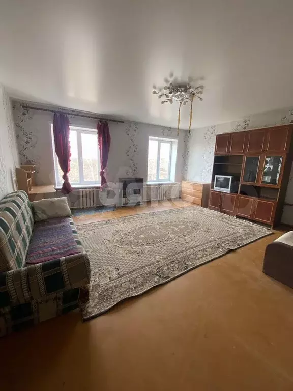 3-к. квартира, 80 м, 3/3 эт. - Фото 0