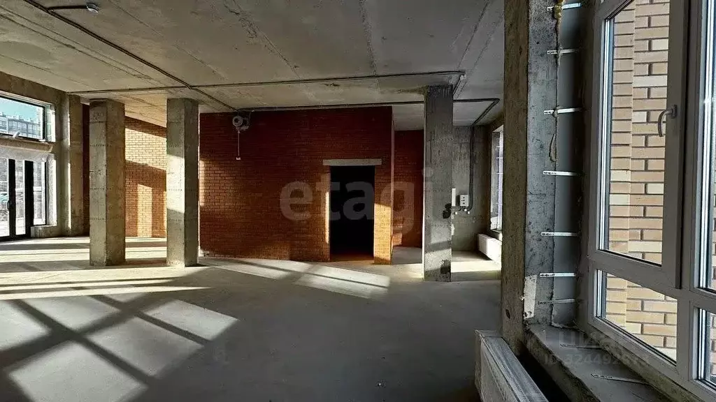 Торговая площадь в Ленинградская область, Ломоносовский район, ... - Фото 1