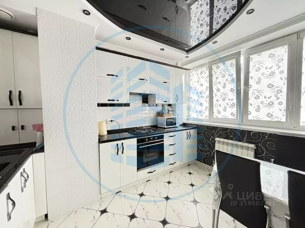 2-к кв. Ставропольский край, Ессентуки Никольская ул., 21к1 (60.0 м) - Фото 0