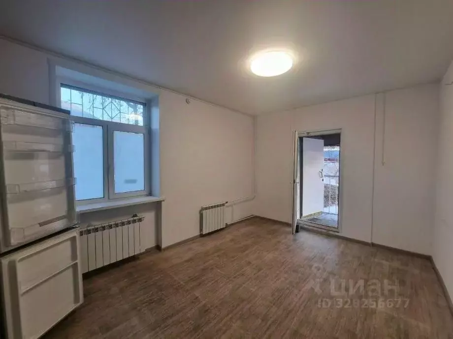 Помещение свободного назначения в Пермский край, Березники просп. ... - Фото 2