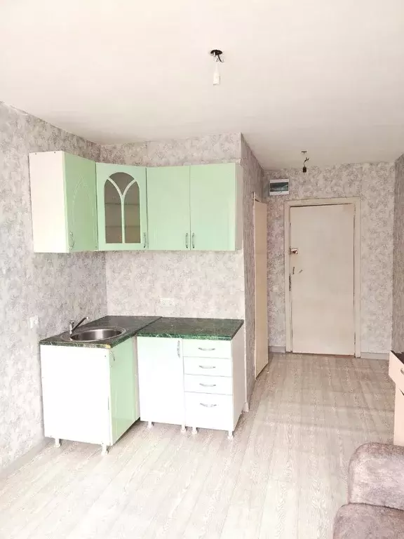 Комната Кемеровская область, Кемерово просп. Ленина, 135а (12.0 м) - Фото 1