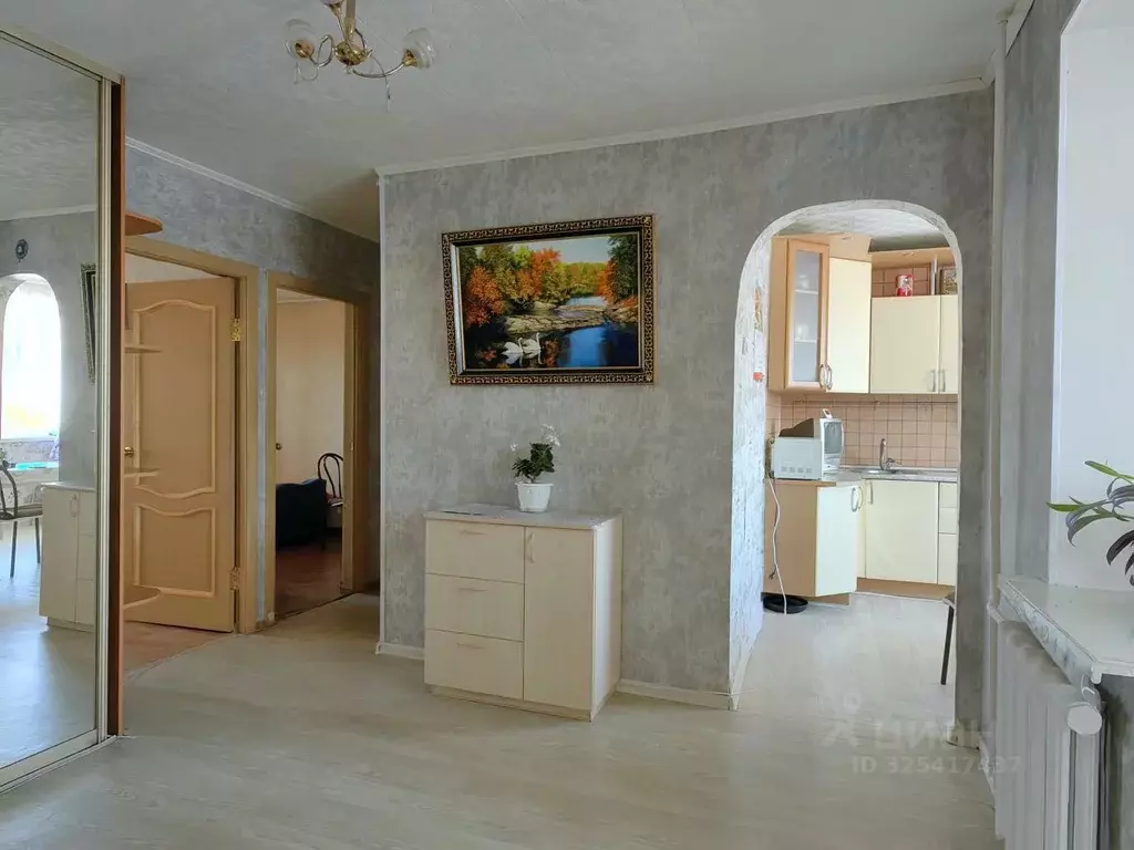 3-к кв. Омская область, Омск Мельничная ул., 70 (64.6 м) - Фото 0