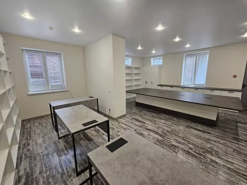 Офис в Калининградская область, Калининград Пехотная ул., 6 (48 м) - Фото 1